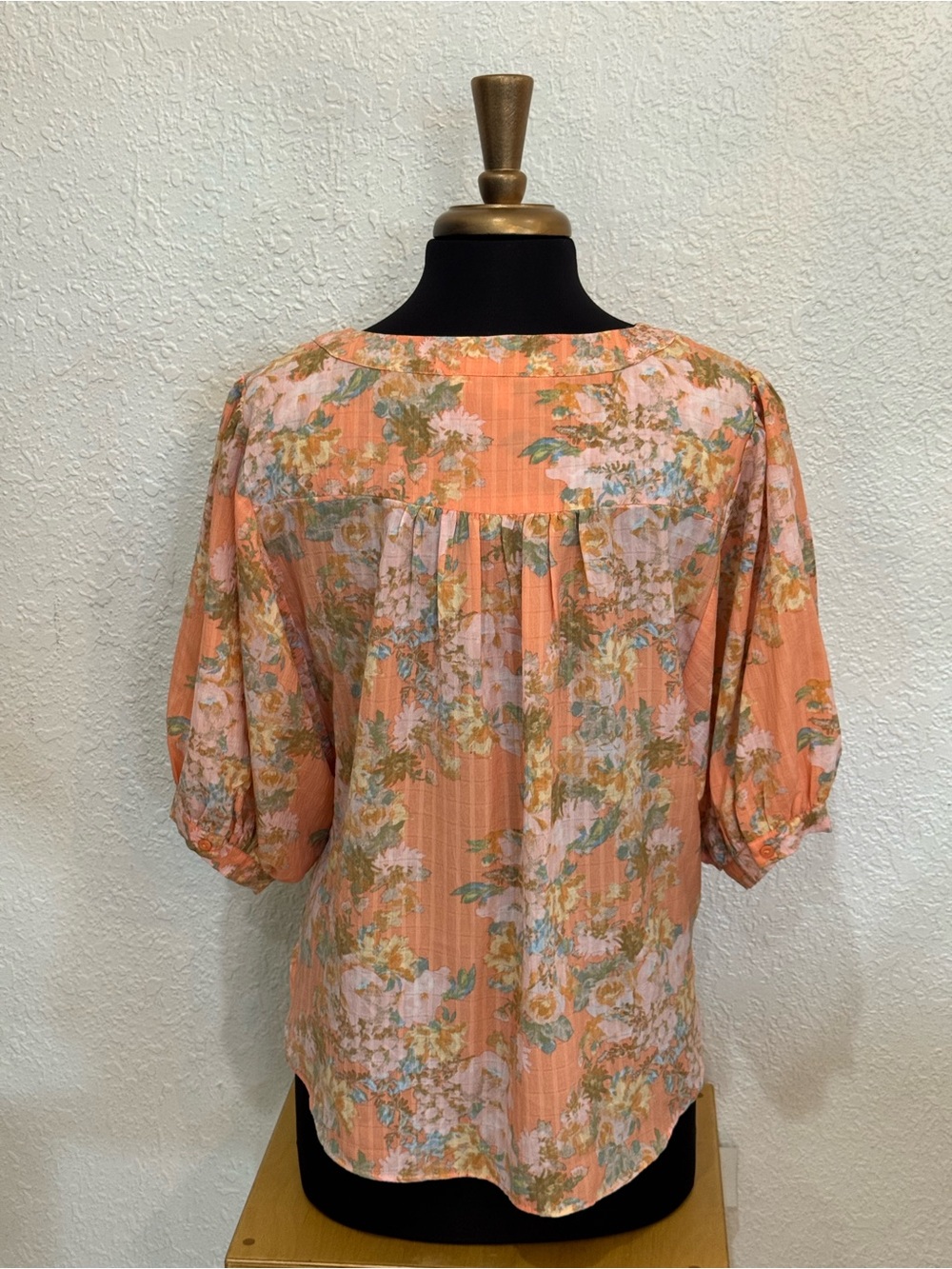 Rose & Olive Peach Floral Tie-Front Blouse - Picture 4 of 6